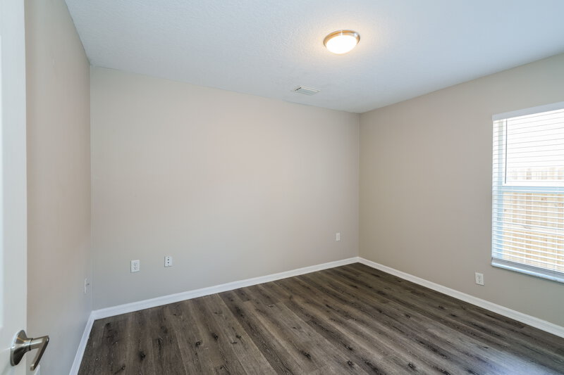 1,930/Mo, 1407 21st St SE Ruskin, FL 33570 Bedroom View 2