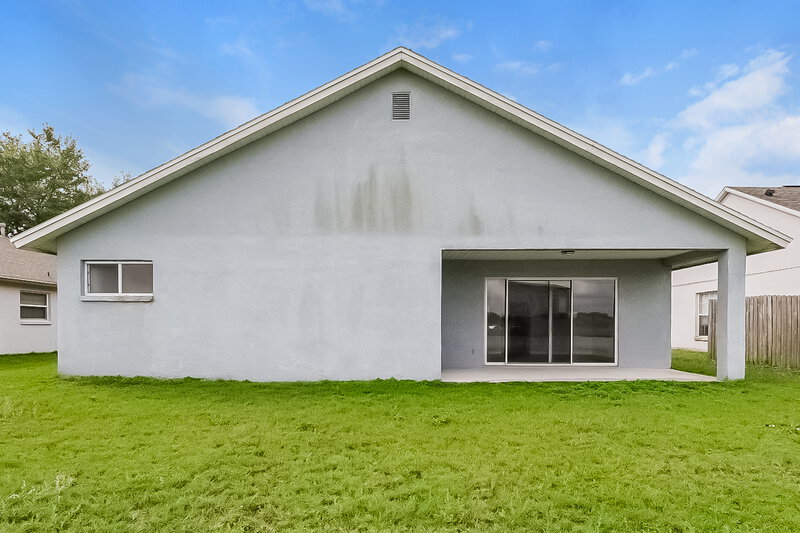 2,595/Mo, 1404 Lakehurst Way Brandon, FL 33511 Rear View