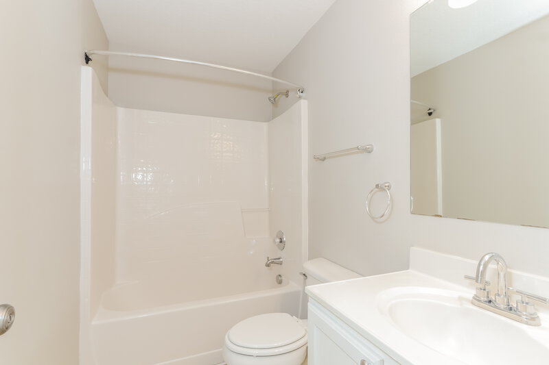 2,310/Mo, 30338 Rattana Ct Wesley Chapel, FL 33545 Bathroom View