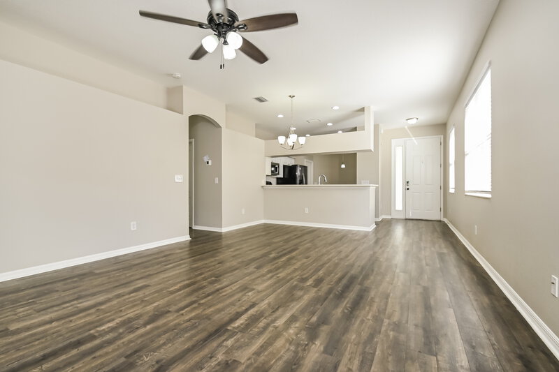 1,960/Mo, 6154 Kiteridge Dr Lithia, FL 33547 Living Room View