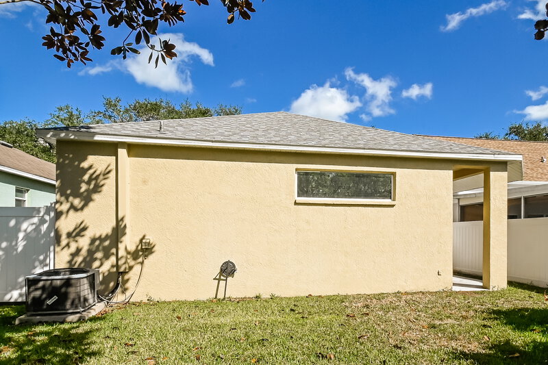 1,960/Mo, 6154 Kiteridge Dr Lithia, FL 33547 Rear View