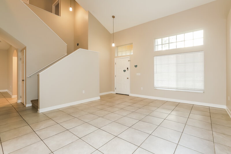 2,500/Mo, 1238 Alpine Lake Drive Brandon, FL 33511 Living Room View