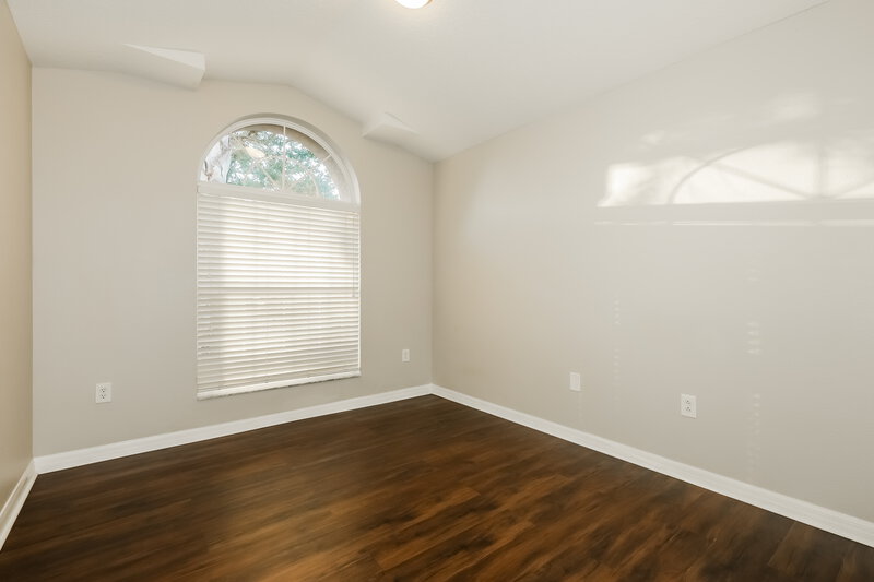 1,940/Mo, 905 15th St NE Ruskin, FL 33570 Bedroom View 2