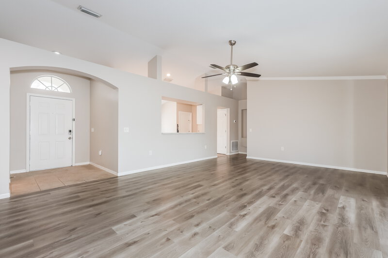 2,140/Mo, 10603 Deepbrook Dr Riverview, FL 33569 Living Room View