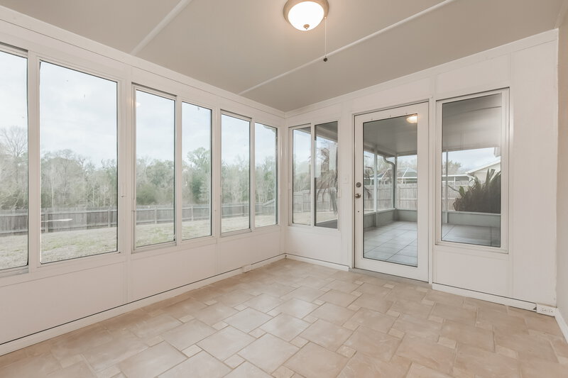 2,140/Mo, 10603 Deepbrook Dr Riverview, FL 33569 Screen Porch View