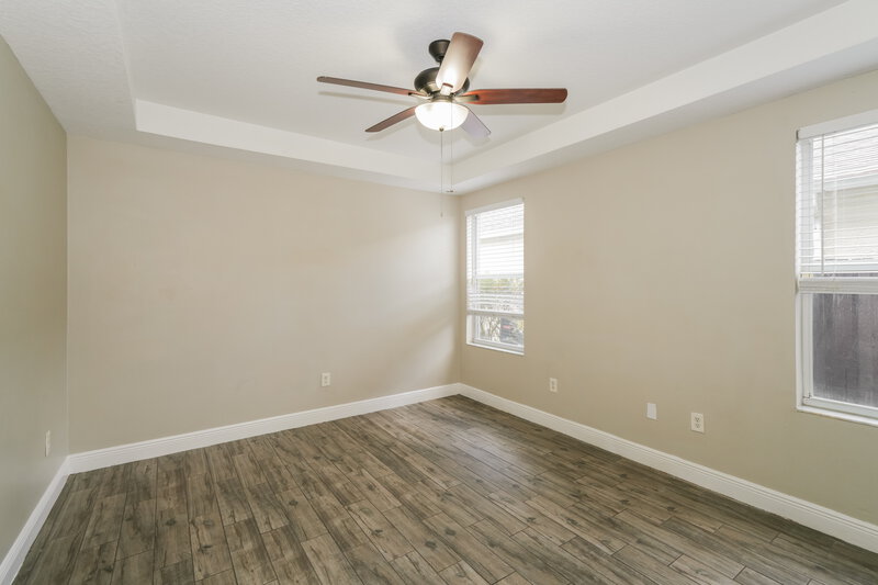 2,460/Mo, 18034 Birdwater Dr Tampa, FL 33647 Main Bedroom View