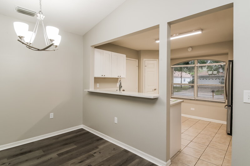 2,505/Mo, 2412 Cattleman Dr Brandon, FL 33511 Dining Room View 2