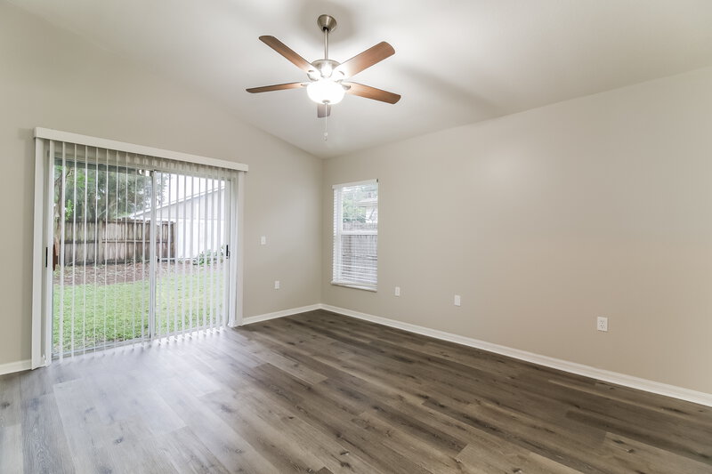 2,505/Mo, 2412 Cattleman Dr Brandon, FL 33511 Master Bedroom View