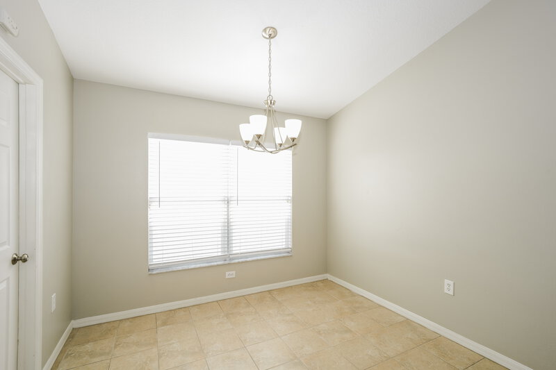 2,470/Mo, 423 Fern Gulley Dr Seffner, FL 33584 Dining Room View