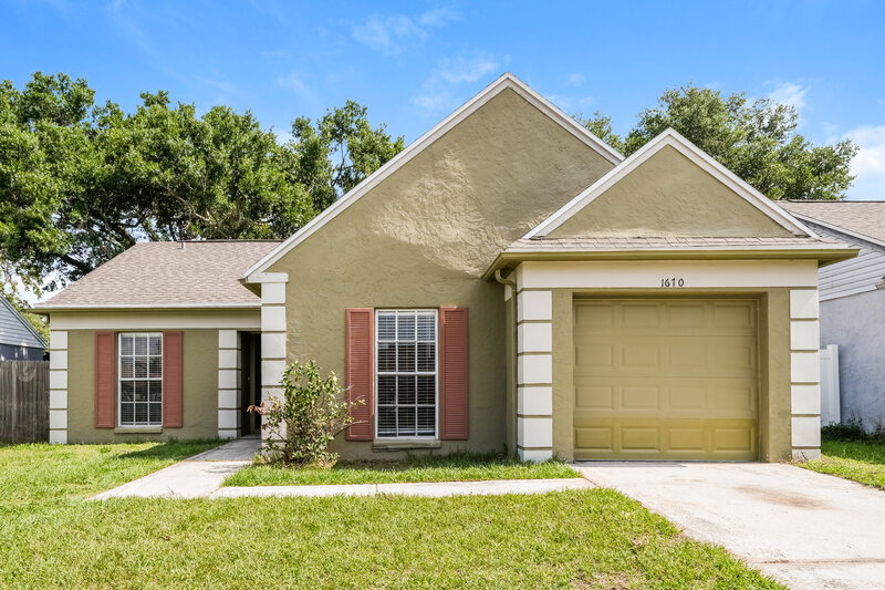 4,200/Mo, 1670 Palm Leaf Dr Brandon, FL 33510 External View