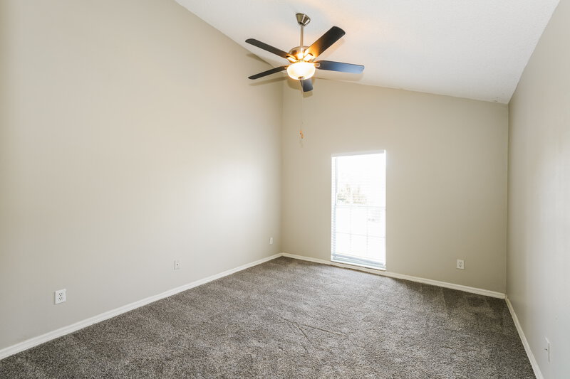 4,200/Mo, 1670 Palm Leaf Dr Brandon, FL 33510 Main Bedroom View