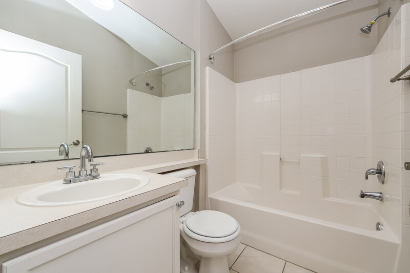 2,150/Mo, 12608 Ocelot Pl Riverview, FL 33579 Bathroom View