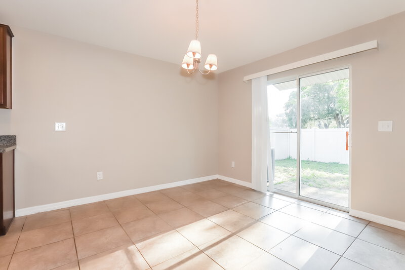 2,225/Mo, 10260 Strawberry Tetra Dr Riverview, FL 33578 Dining Room View