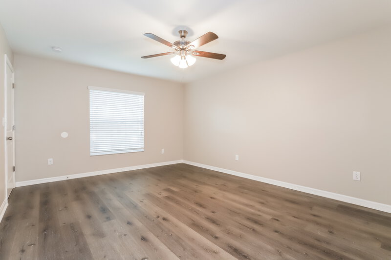 2,225/Mo, 10260 Strawberry Tetra Dr Riverview, FL 33578 Main Bedroom View