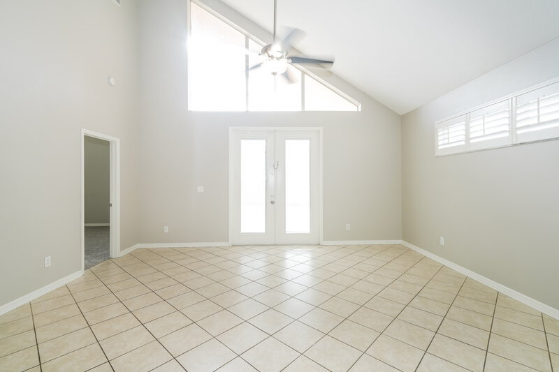 2,340/Mo, 12450 Duckett Ct Spring Hill, FL 34610 Living Room View 2