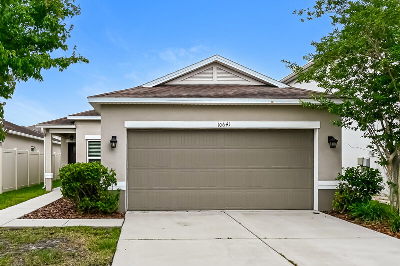 2,230/Mo, 10641 Laguna Plains Dr Riverview, FL 33578 External View