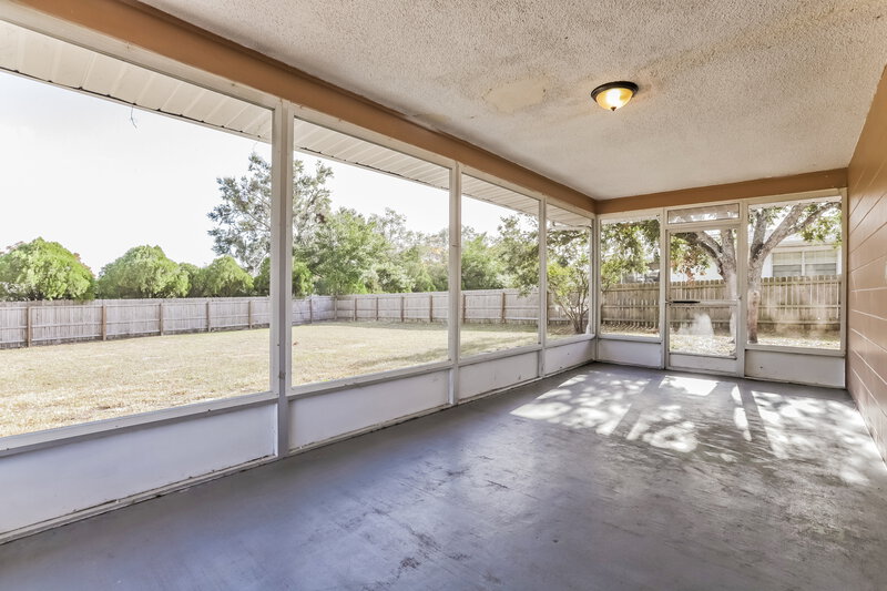 1,760/Mo, 5080 Landover Blvd Spring Hill, FL 34609 Sun Room View