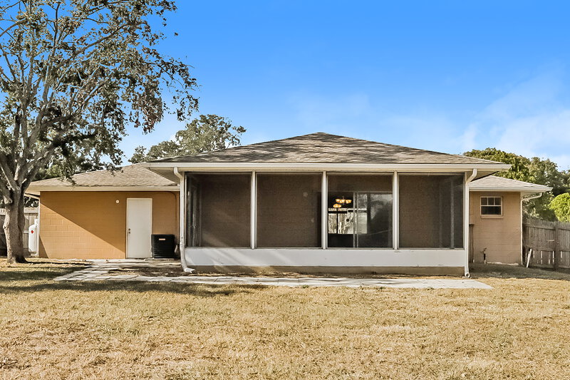 1,760/Mo, 5080 Landover Blvd Spring Hill, FL 34609 Rear View 2