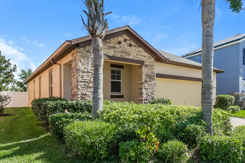 2,410/Mo, 11622 Lake Blvd New Port Richey, FL 34655 Front View