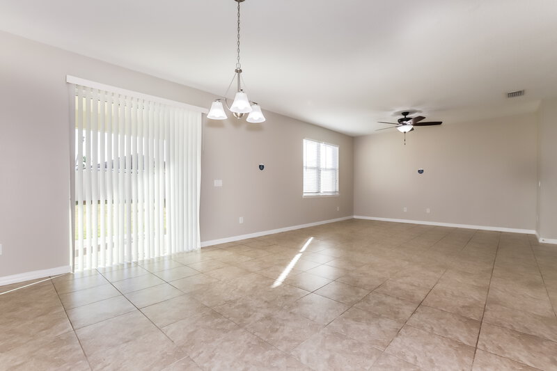 2,750/Mo, 11139 Abaco Island Ave Riverview, FL 33579 Living Room View