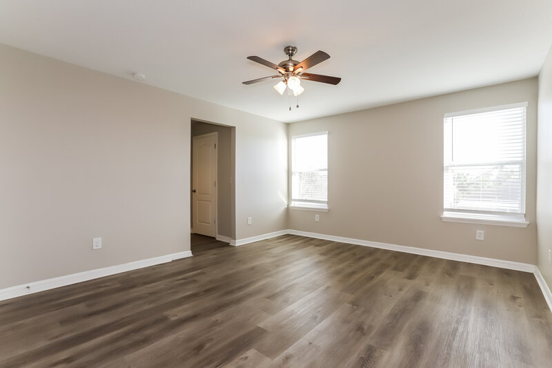 2,750/Mo, 11139 Abaco Island Ave Riverview, FL 33579 Main Bedroom View