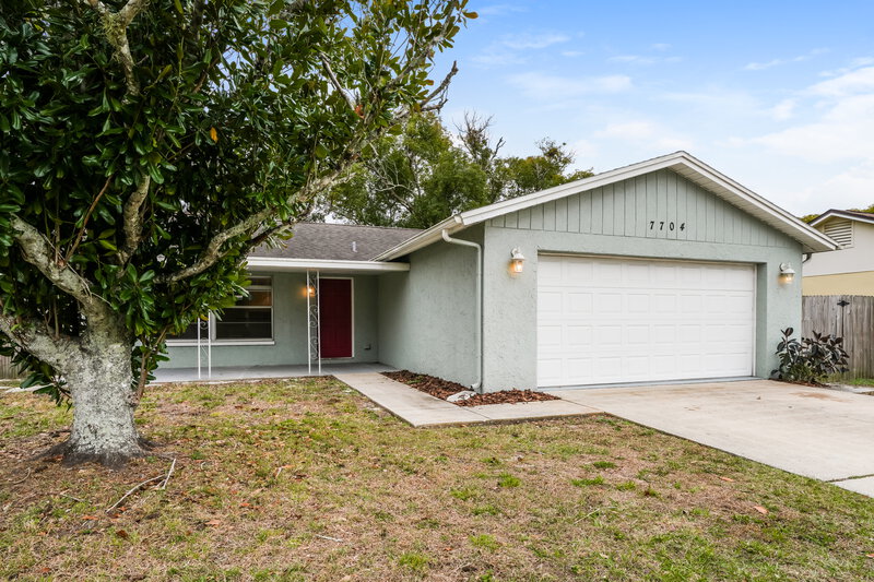 2,105/Mo, 7704 Antioch Dr New Port Richey, FL 34655 Front View