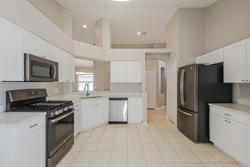 2,290/Mo, 1243 Maximilian Dr Wesley Chapel, FL 33543 Kitchen View