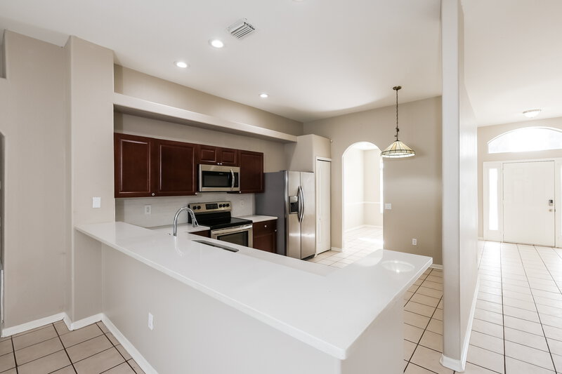 2,525/Mo, 3727 Cold Creek Drive Valrico, FL 33596 Kitchen View 2