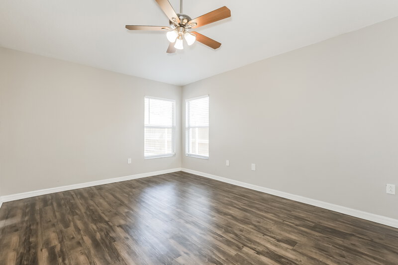 2,195/Mo, 506 Sunset Beach Ct Valrico, FL 33594 Main Bedroom View