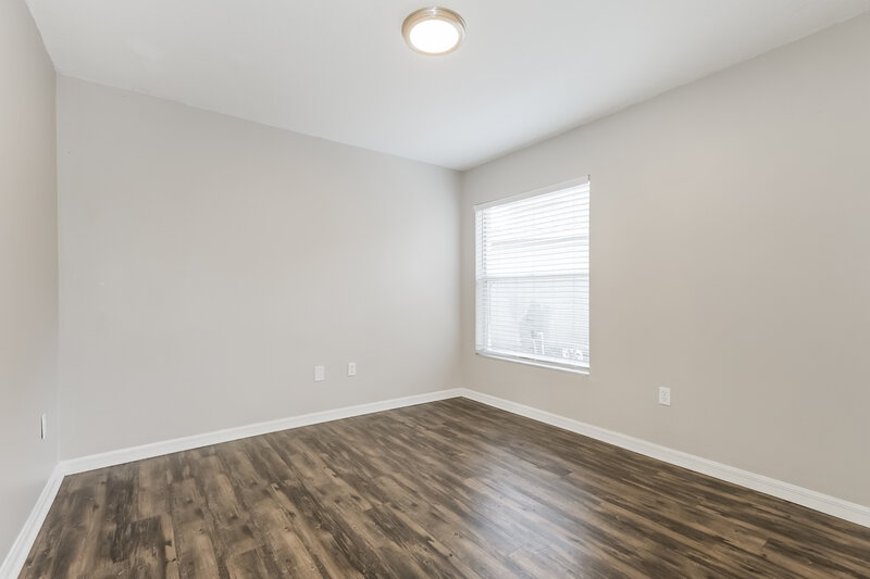 2,195/Mo, 506 Sunset Beach Ct Valrico, FL 33594 Bedroom View 2