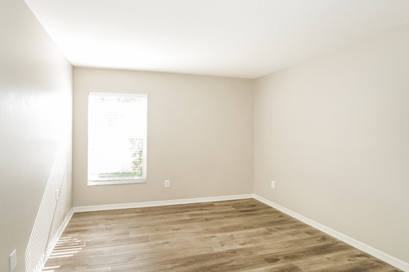 2,245/Mo, 34627 Smart Dr Zephyrhills, FL 33541 Bedroom View 2