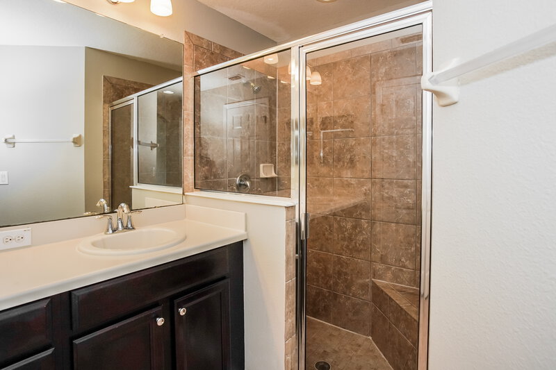 2,175/Mo, 7603 Forest Mere Dr Riverview, FL 33578 Main Bathroom View