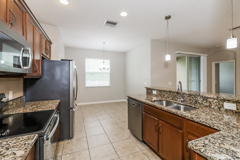 2,285/Mo, 3903 Pacente Loop Wesley Chapel, FL 33543 Kitchen View