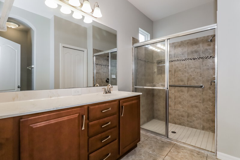 2,285/Mo, 3903 Pacente Loop Wesley Chapel, FL 33543 Main Bathroom View