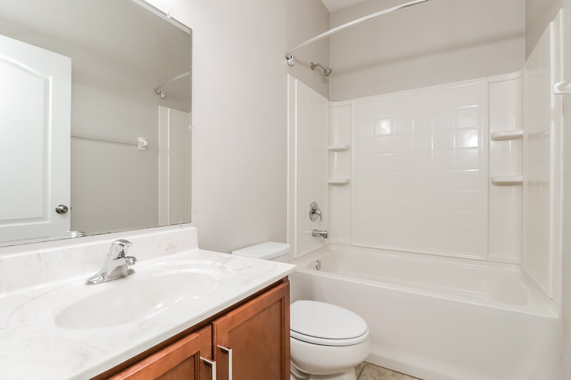 2,285/Mo, 3903 Pacente Loop Wesley Chapel, FL 33543 Bathroom View