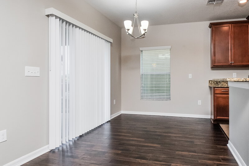 2,220/Mo, 6403 Trent Creek Dr Ruskin, FL 33573 Dining Room View