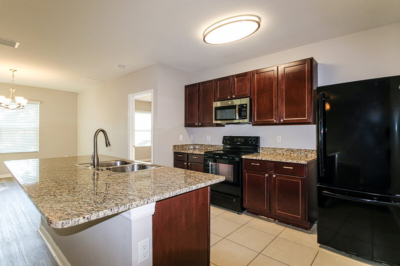 1,970/Mo, 3767 Bramblewood Loop Spring Hill, FL 34609 Kitchen View 3