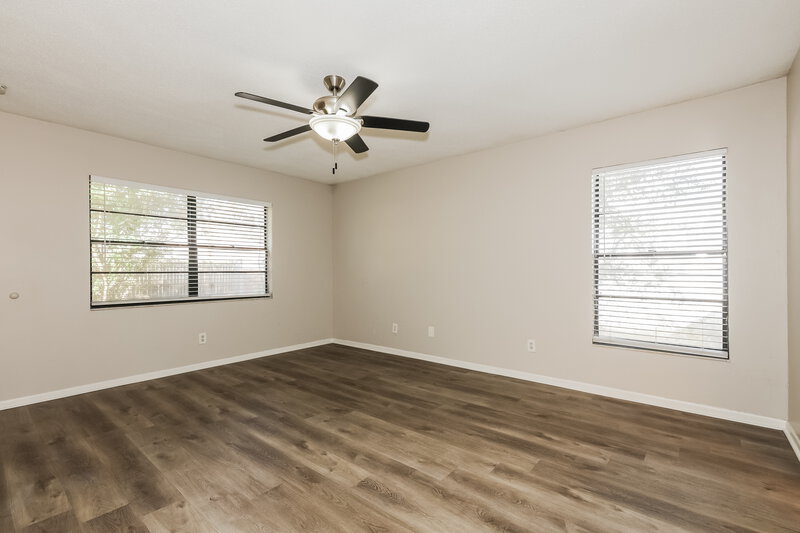 3,530/Mo, 831 Sunridge Point Dr Seffner, FL 33584 Main Bedroom View 2