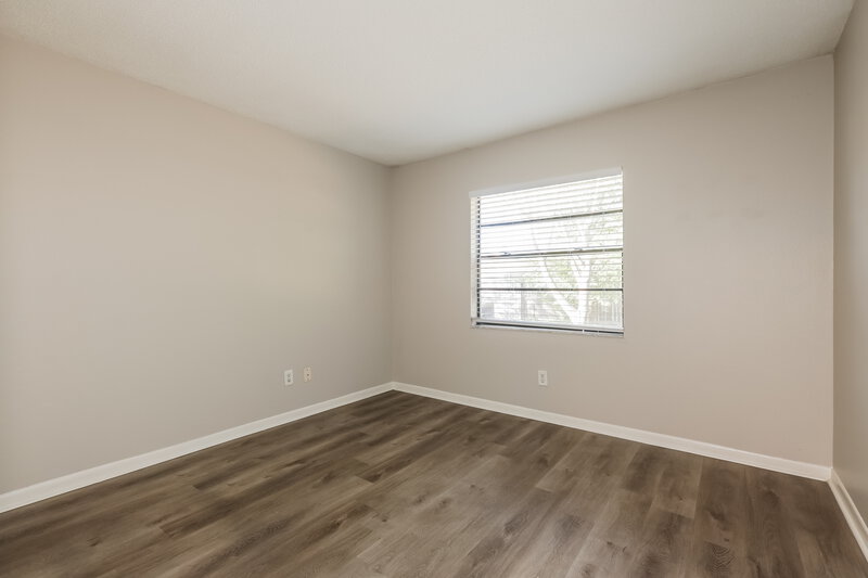 3,530/Mo, 831 Sunridge Point Dr Seffner, FL 33584 Bedroom View