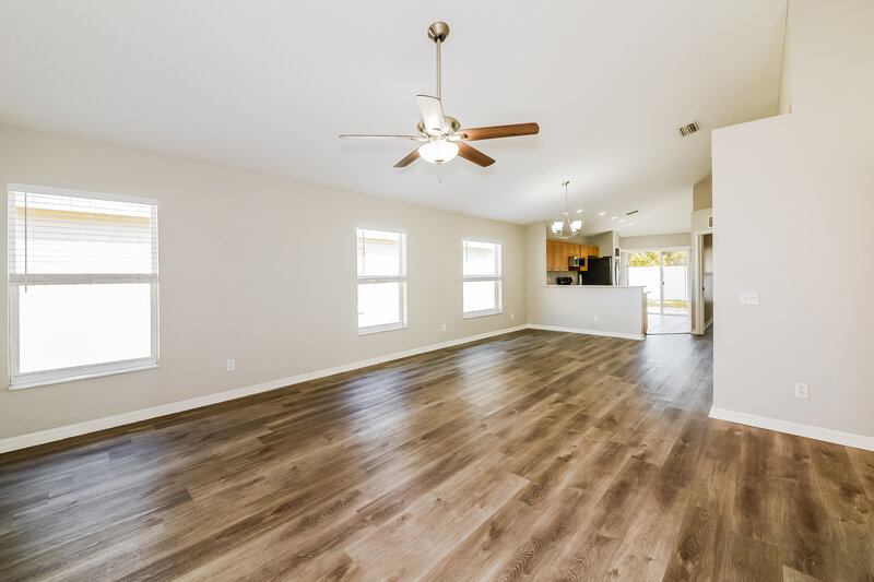 1,985/Mo, 1417 Delano Trent St Ruskin, FL 33570 Living Room View 3