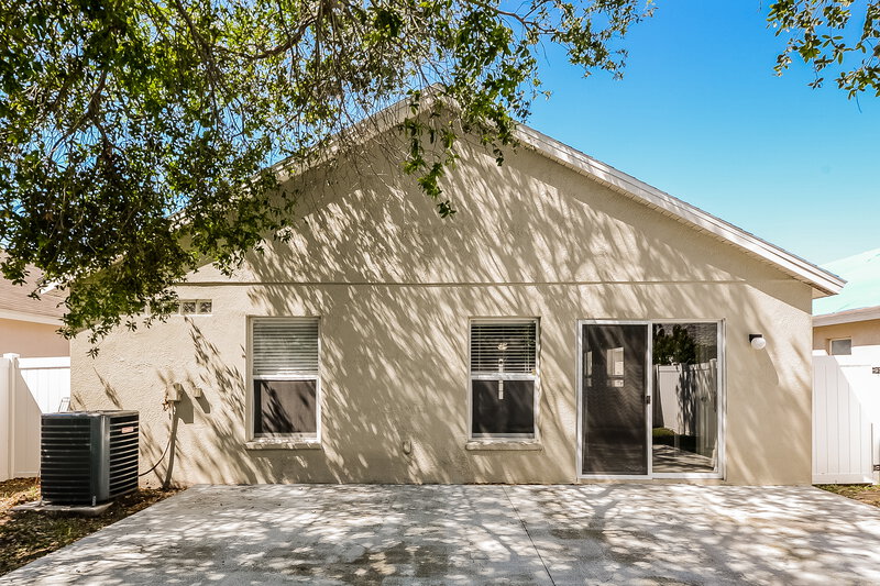 1,985/Mo, 1417 Delano Trent St Ruskin, FL 33570 Rear View