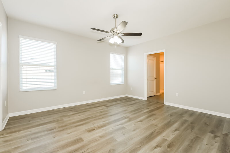 2,475/Mo, 11162 Leland Groves Dr Riverview, FL 33579 Main Bedroom View