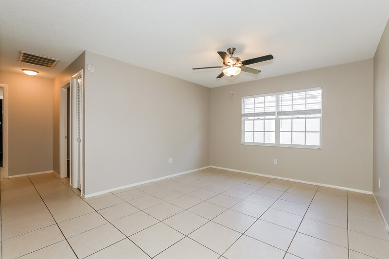 2,205/Mo, 4538 Swallowtail Drive New Port Richey, FL 34653 Living Room View 3