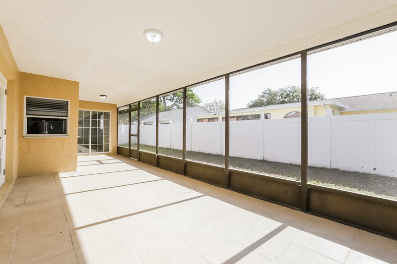 2,205/Mo, 4538 Swallowtail Drive New Port Richey, FL 34653 Sun Room View