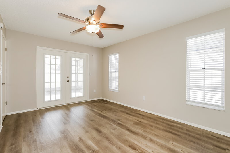 2,205/Mo, 4538 Swallowtail Drive New Port Richey, FL 34653 Main Bedroom View