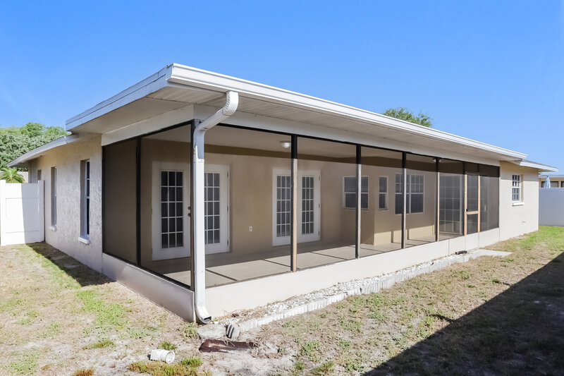 2,205/Mo, 4538 Swallowtail Drive New Port Richey, FL 34653 Rear View