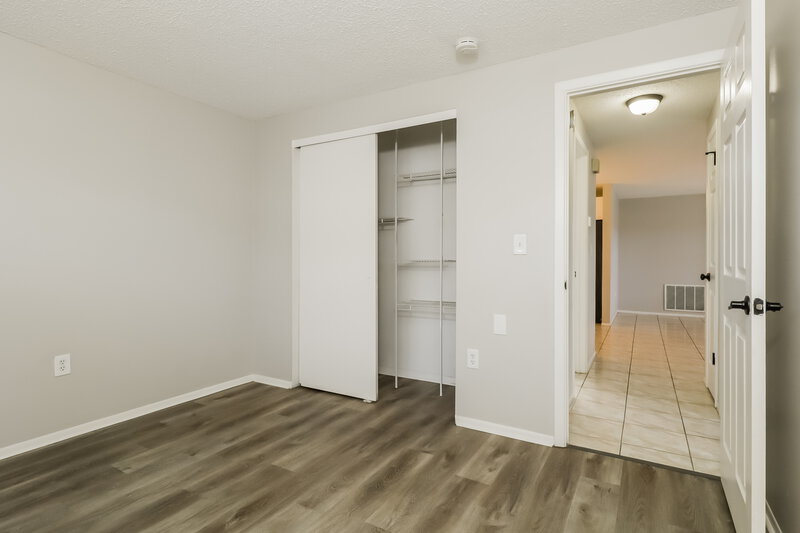 1,735/Mo, 7921 Eugene Dr Port Richey, FL 34668 Bedroom View 2