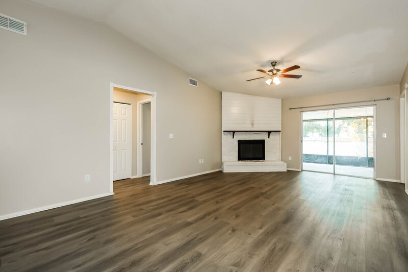2,210/Mo, 747 Climate Dr Brandon, FL 33511 Living Room View