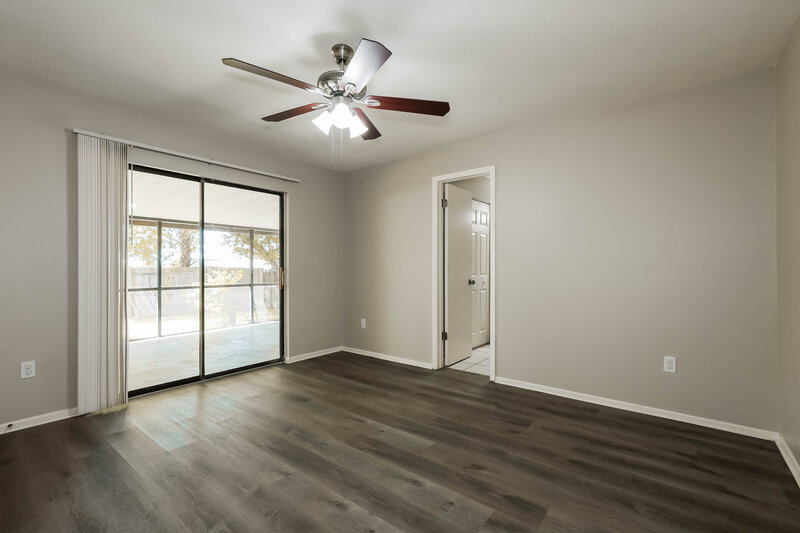 2,210/Mo, 747 Climate Dr Brandon, FL 33511 Main Bedroom View