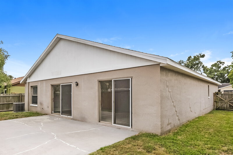 1,930/Mo, 11506 Smokethorn Drive Riverview, FL 33579 Rear View